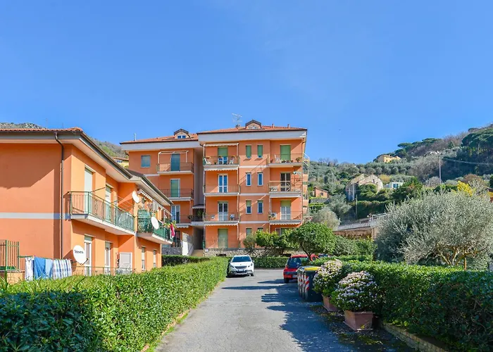 Casa Onbrin By World Apartamento Finale Ligure