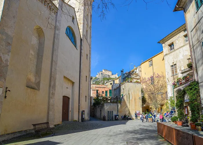 Casa Onbrin By World Apartamento Finale Ligure